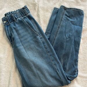 American Eagle High waisted Blue Jeans with Elastic Waist